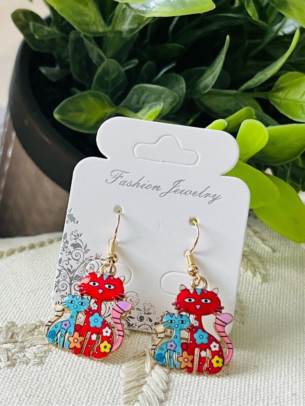 Cat Lovers Earrings🐾 Cat Earrings w/Colorful Accents & Paw Print Bag 🐾🆕🐾 - Picture 4 of 8